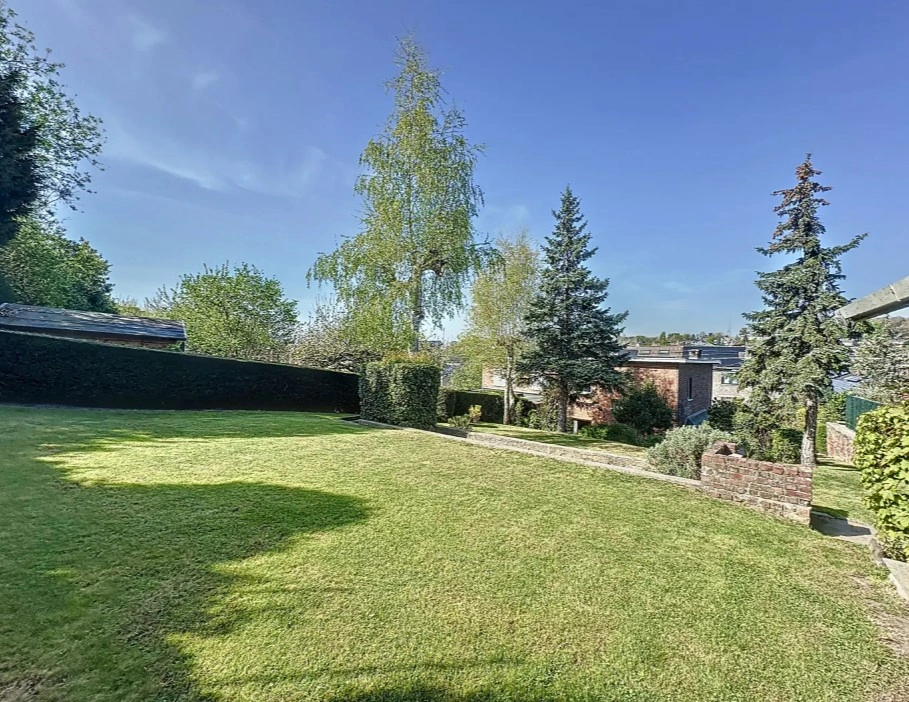 Magnificent townhouse 136 m2 in Liège, Belgium