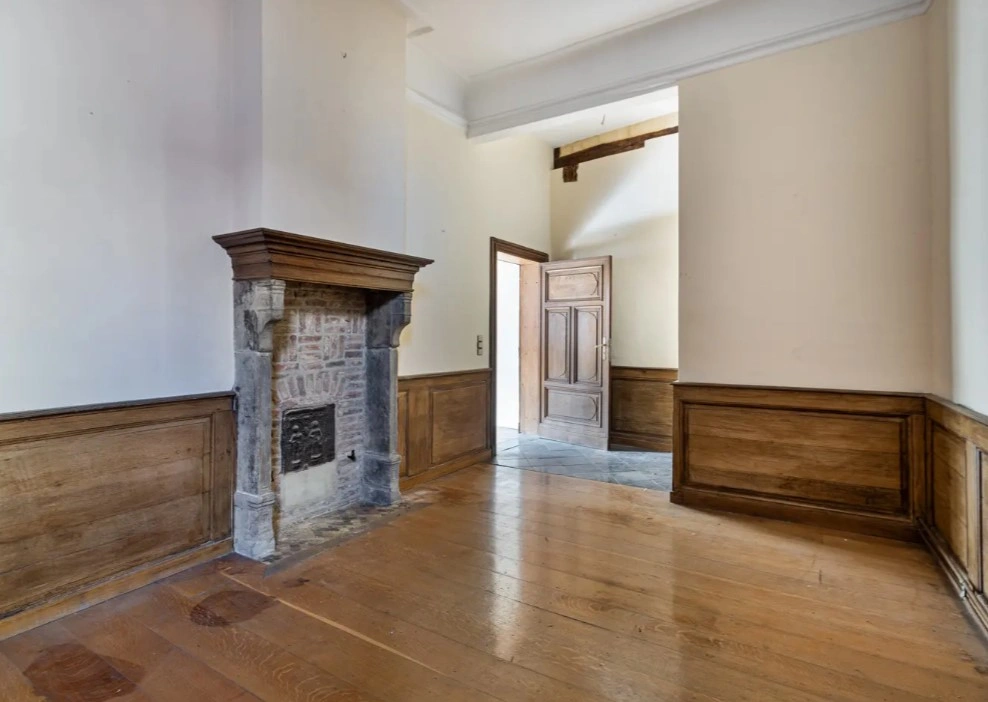 Charming house 380 m2 in Liège, Belgium