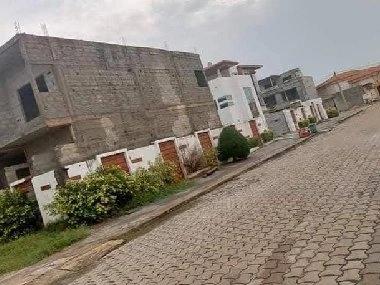 贝宁科托努 150 m2 带阳台的房屋