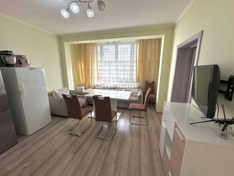 Spacious apartment 460 m2 in Plovdiv, Bulgaria