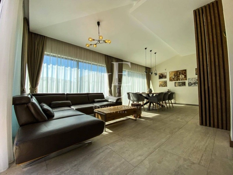 Comfortable house 303 m2 in Burgas, Bulgaria