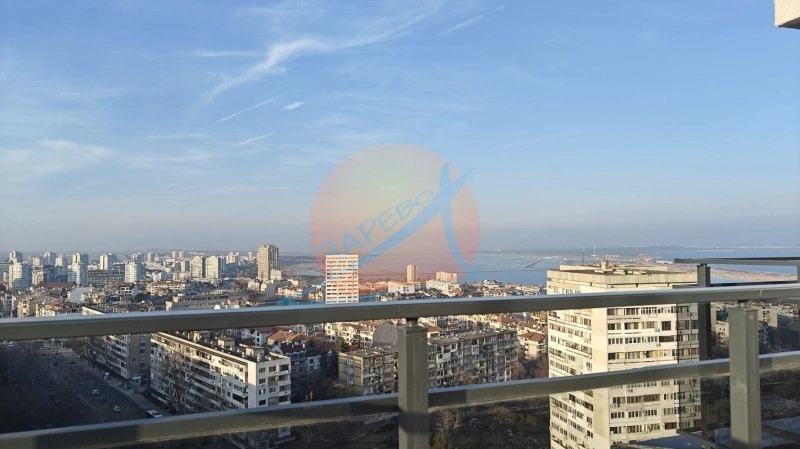 Spacious apartment 210 m2 in Burgas, Bulgaria