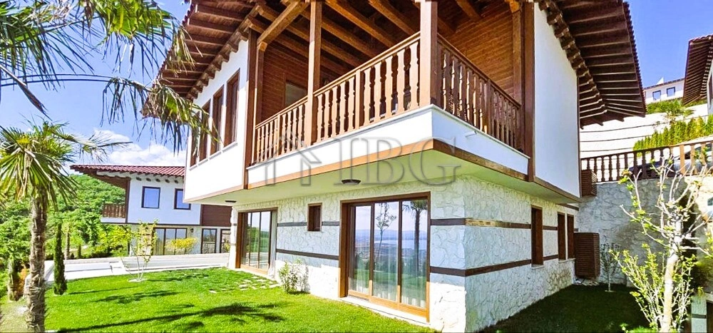 Spacious house 199 m2 in Sveti Vlas, Bulgaria