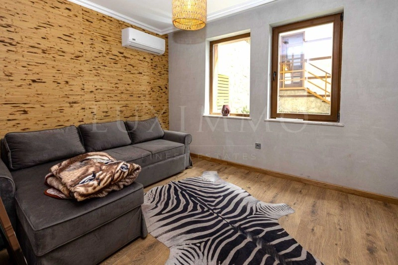 ویلايی جادار 200 m2 در Sveti Vlas، بلغارستان