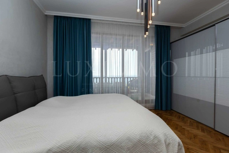 ویلايی جادار 200 m2 در Sveti Vlas، بلغارستان