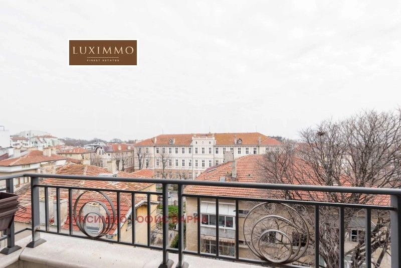 Modern apartment 173 m2 in Varna, Bulgaria