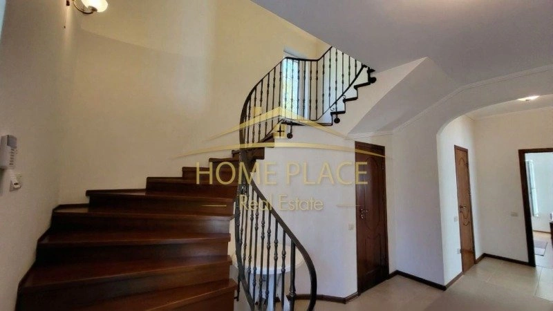 Spacious house 226 m2 in Varna, Bulgaria