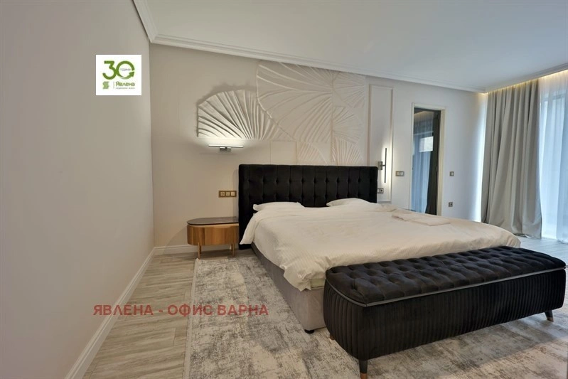 Spacious apartment 222 m2 in Varna, Bulgaria