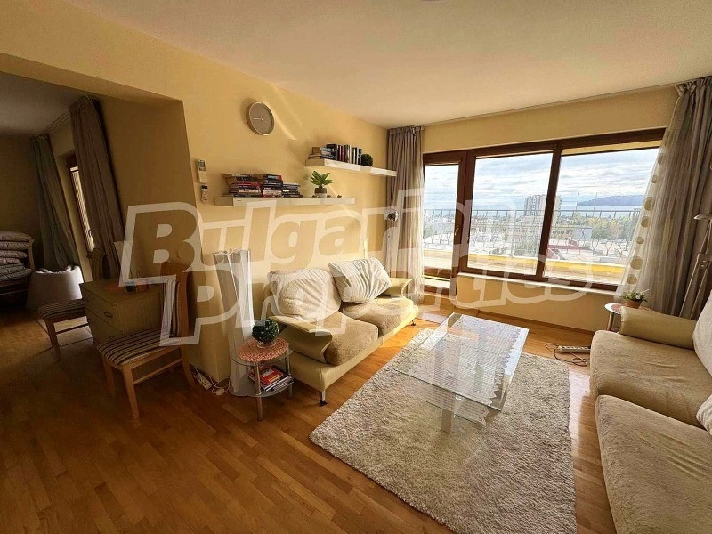 Spacious apartment 215 m2 in Varna, Bulgaria