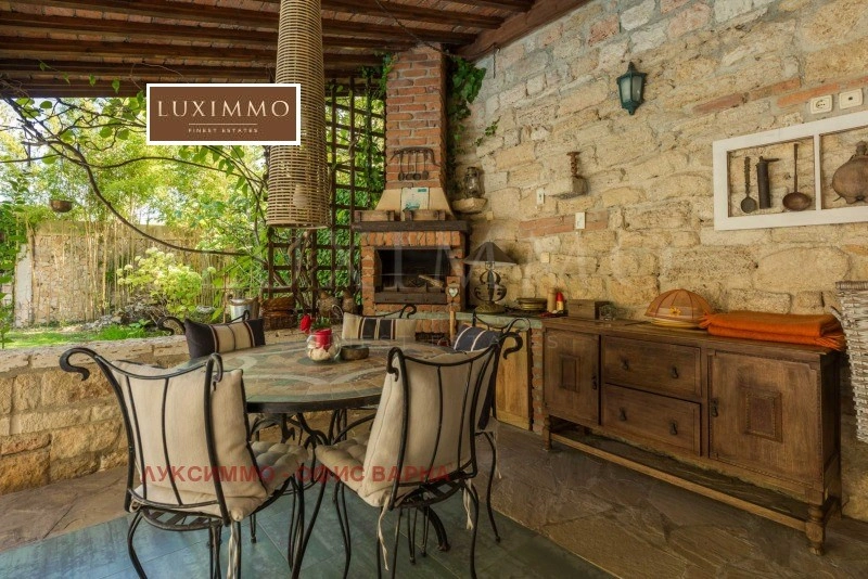 Varna, Bulgaristan'da prestijli 450 m2 ev