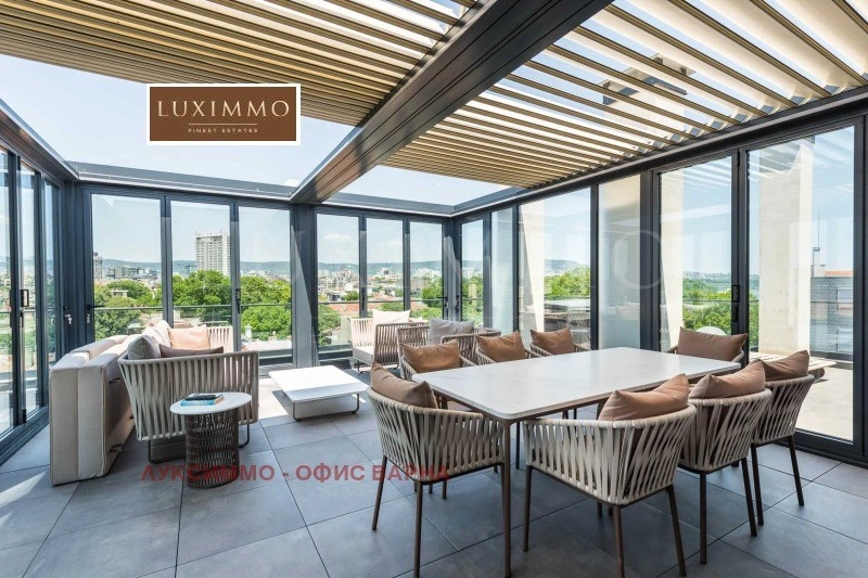 Luxury penthouse 347 m2 in Varna, Bulgaria