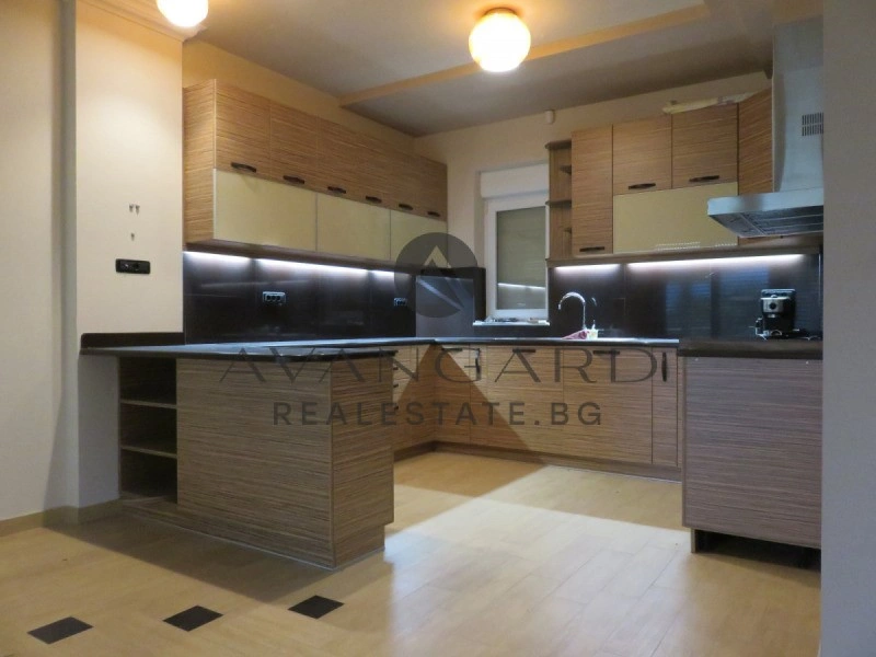 Maison spacieuse de 473 m² à Plovdiv, Bulgarie