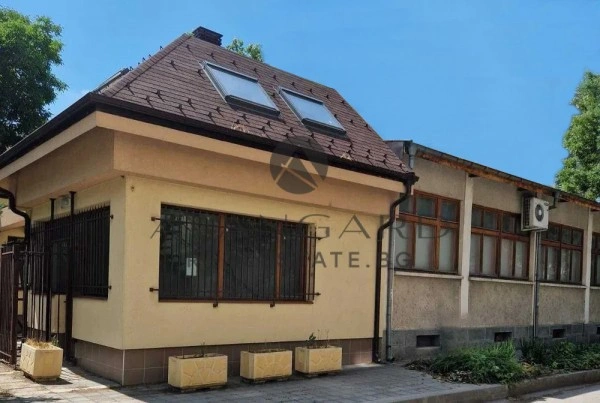 Spacious house 560 m2 in Plovdiv, Bulgaria