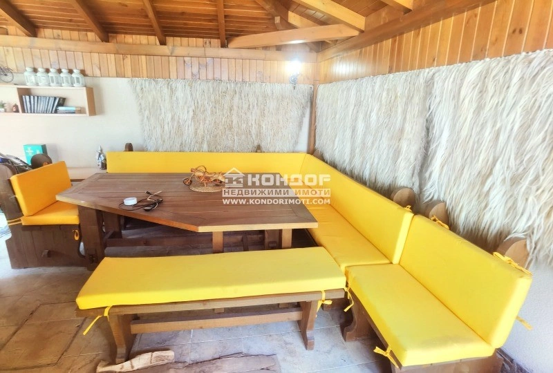 Spacious house 329 m2 in Plovdiv, Bulgaria