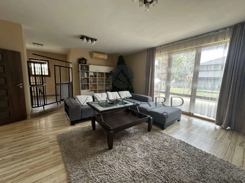 保加利亚普罗夫迪夫 361 m² 宽敞住宅