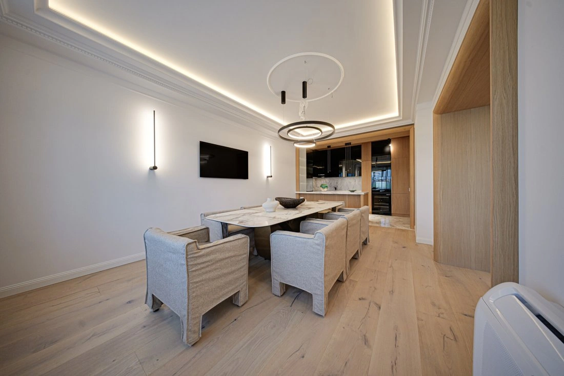 保加利亚索菲亚 180 m² 宽敞公寓