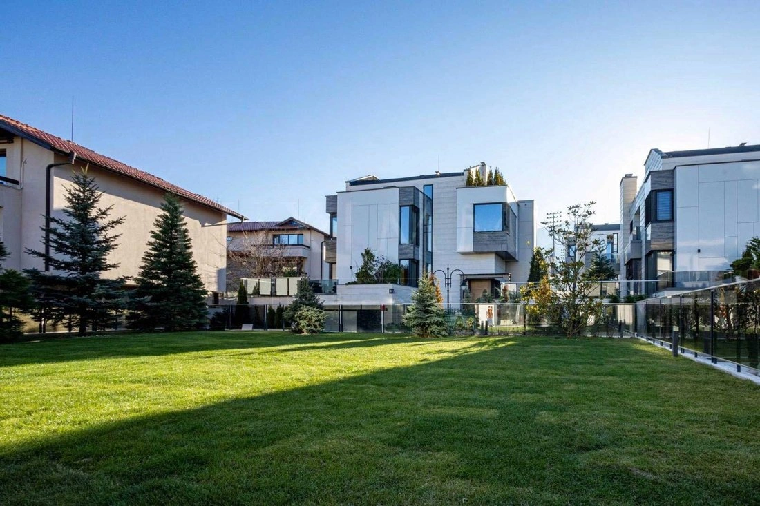 خانهای جادار 700 m2 در صوفیه، بلغارستان