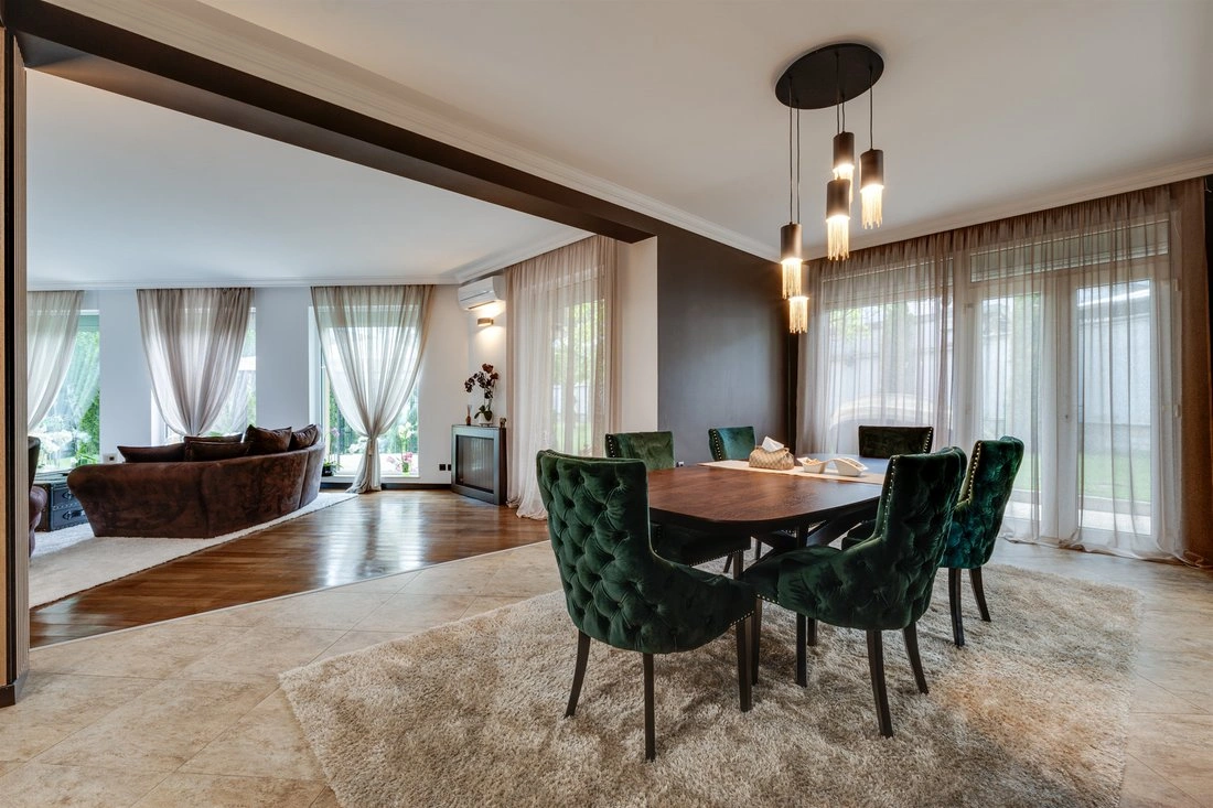 Spacious house 688 m2 in Sofia, Bulgaria