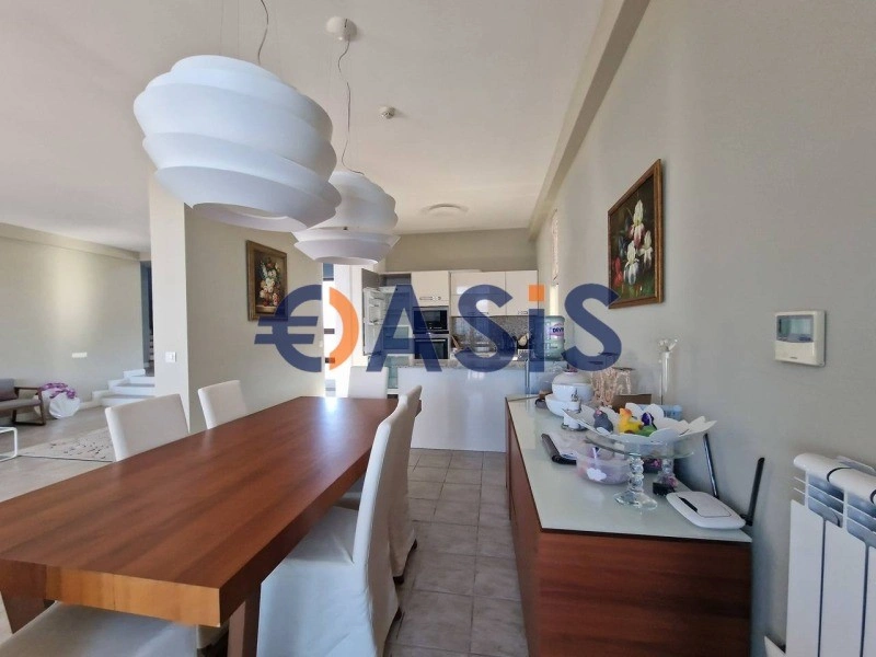 Просторная вилла 489 м² в Созополе, Болгария