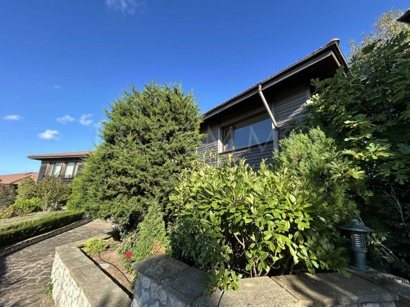 ویلای جادار 450 m2 در سوزوپول، بلغارستان