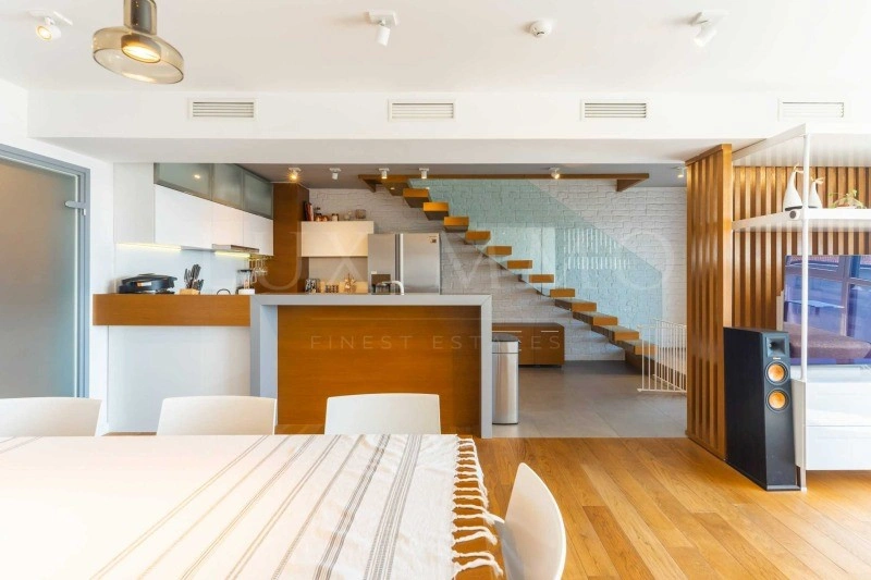 Modern duplex 184 m2 in Burgas, Bulgaria