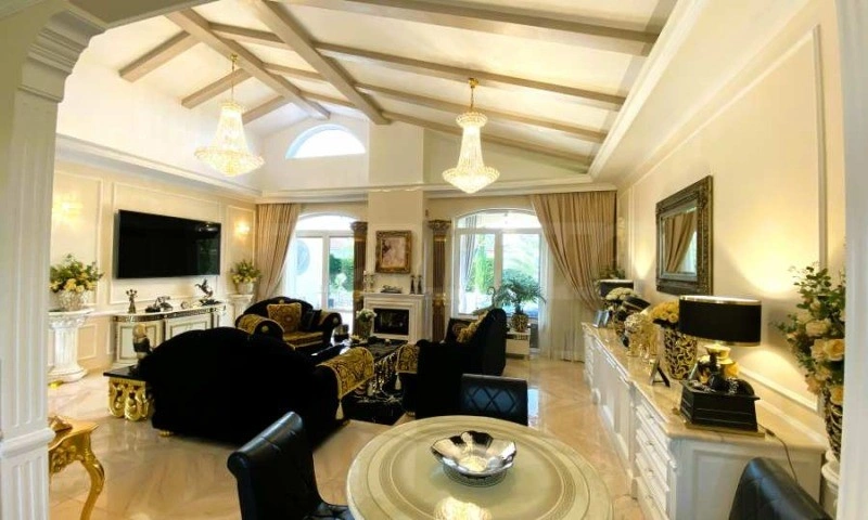 Prestigious villa 223 m2 in Burgas, Bulgaria