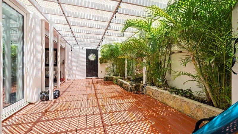 巴哈马拿骚 116 m2 带阳台公寓