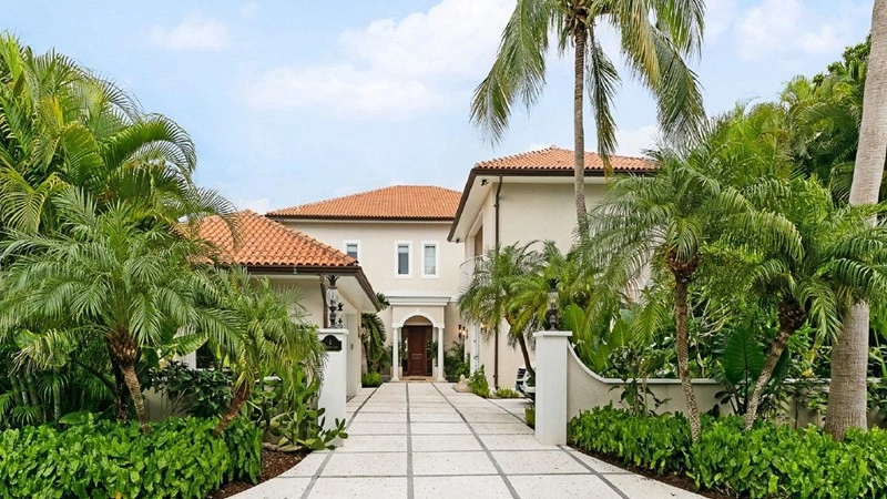 Maison de 501 m2 avec vue sur la montagne à Nassau, Bahamas