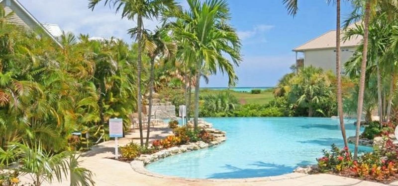 House with mountain view in Freeport, Bahamas