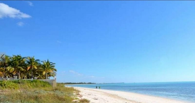 House with mountain view in Freeport, Bahamas