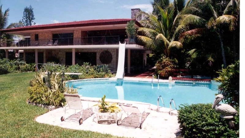 House 929 m2 with ocean view in Freeport, Bahamas