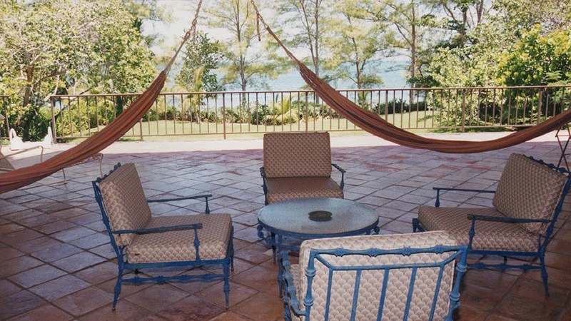 House 929 m2 with ocean view in Freeport, Bahamas