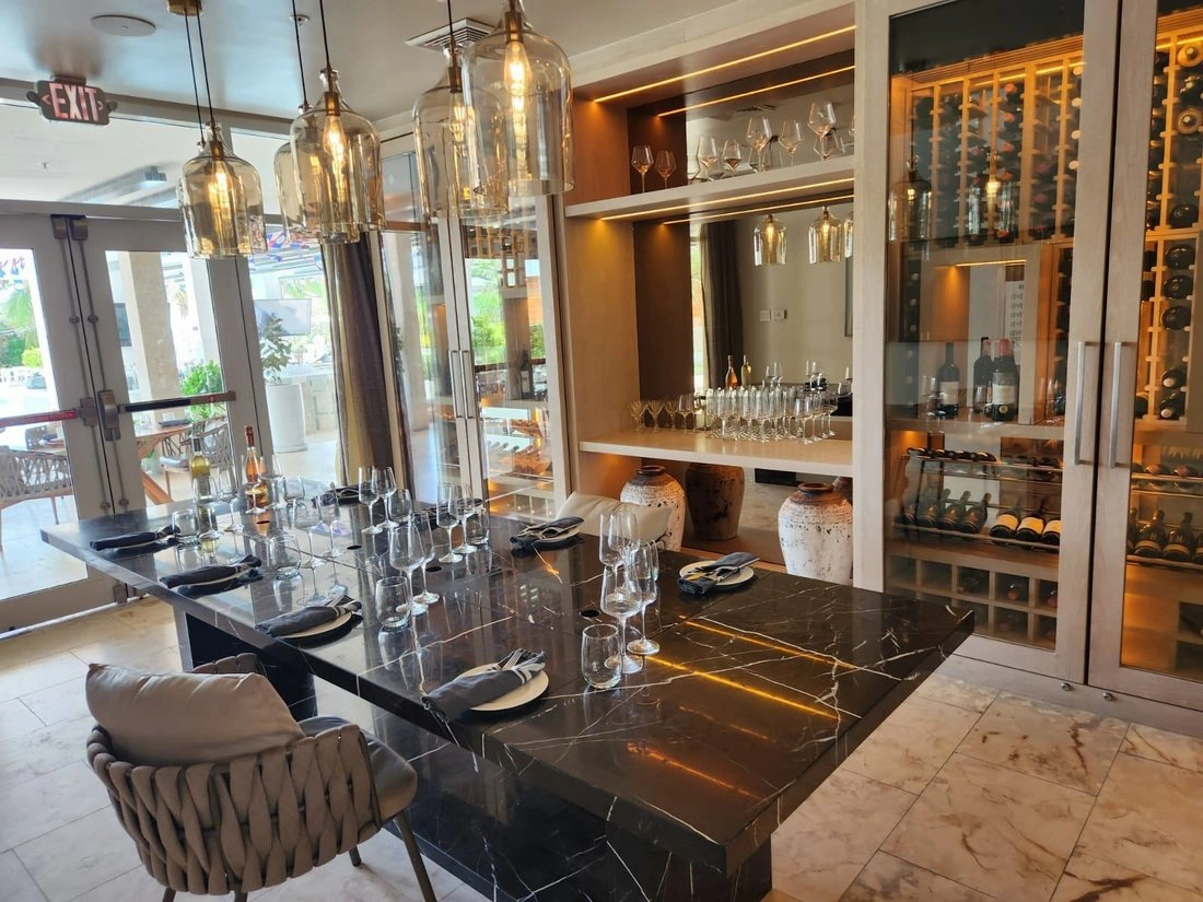 Apartment 173 m2 with open pool in San Pedro, Belize