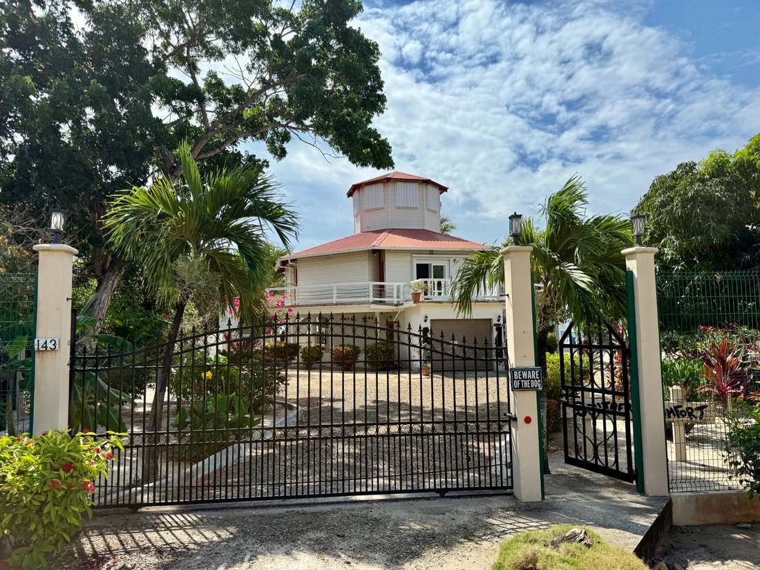 伯利兹 Placencia 263 m2 带停车位的别墅