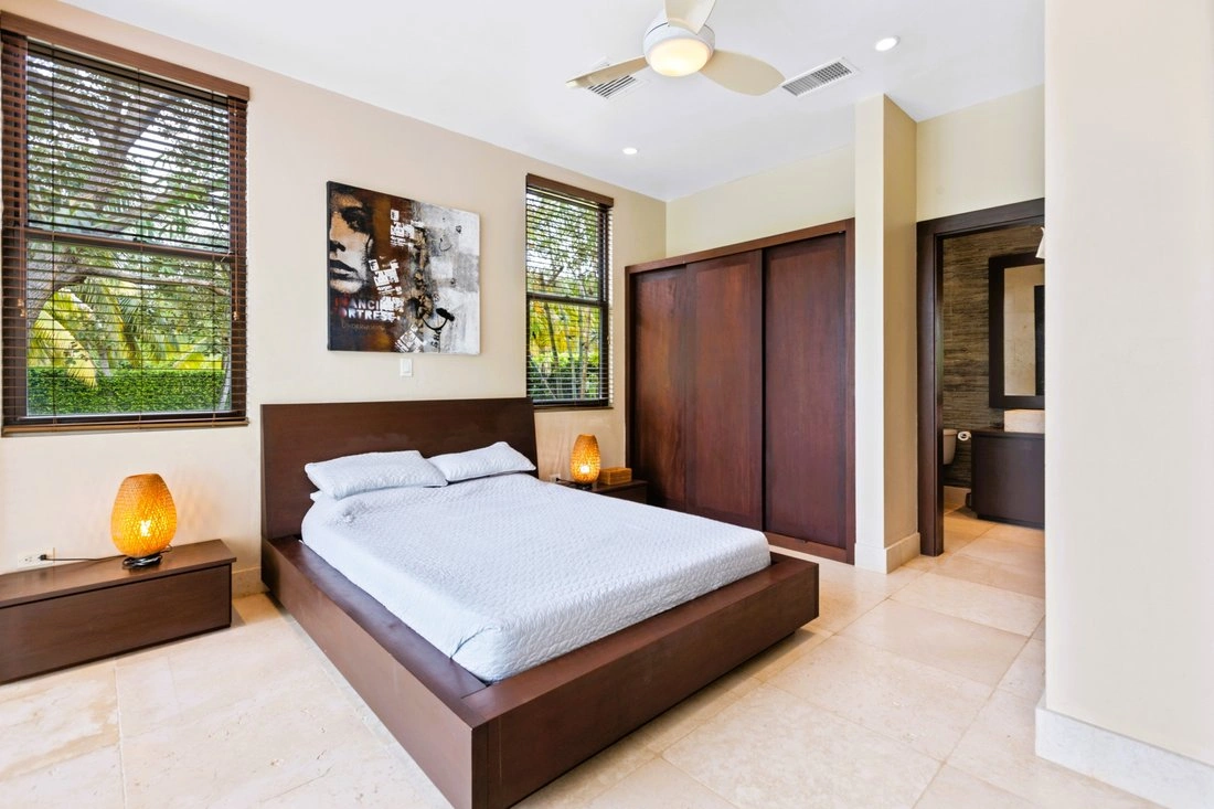 Villa 167 m2 with balcony in Placencia, Belize