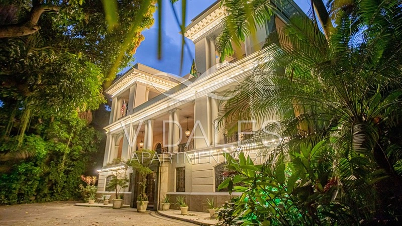 House 3000 m2 in elite area of Rio de Janeiro, Brazil