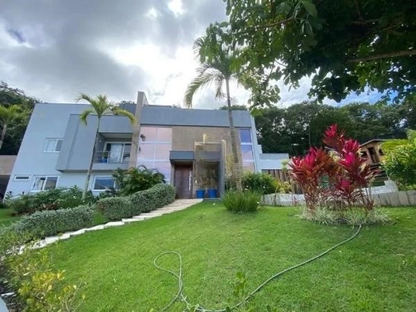 منزل عائلي مذهل مكون من 4 غرف نوم في سلفادور، البرازيل