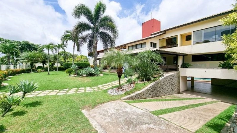 4 Bedroom Duplex House in Salvador, Brazil