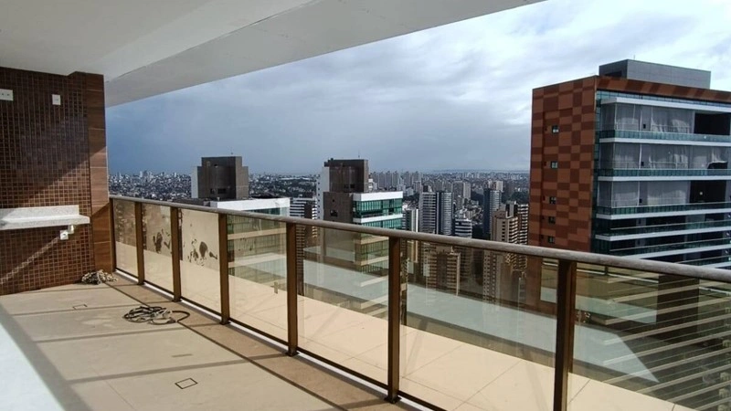 सल्वाडोर, ब्राज़ील में सभी कमरों से समुद्र के दृश्य वाला 4+1 आरामदायक अपार्टमेंट