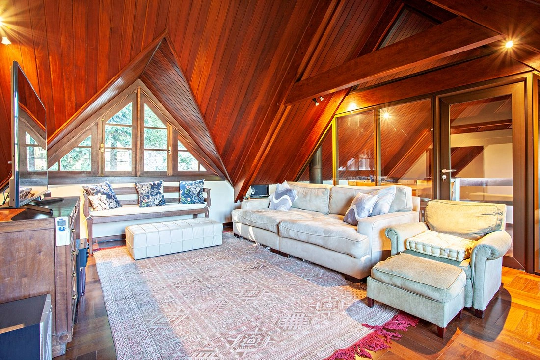 巴西圣保罗 4+1 住宅,带露天泳池