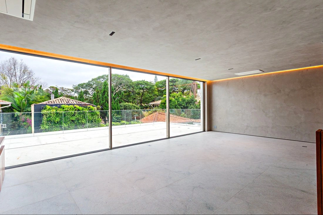 在巴西圣保罗带露台的住宅,620 m2