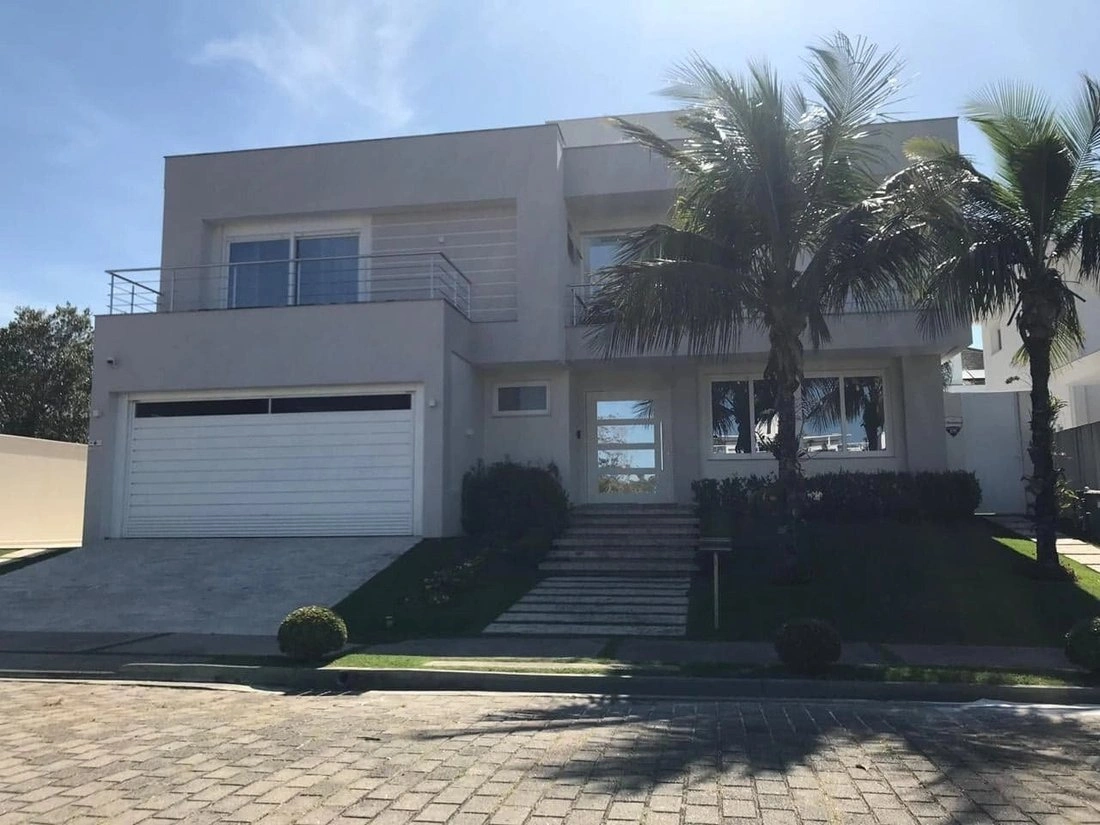 House 400 m2 with high ceiling in Florianopolis, Brazil