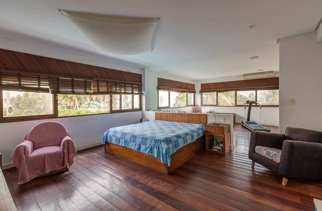 Maison 3+1 en résidence fermée à Salvador, Brésil
