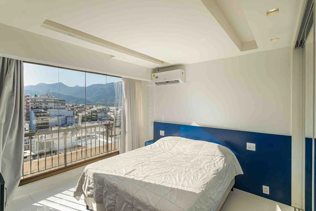 Penthouse 185 m2 with garage in Rio de Janeiro, Brazil