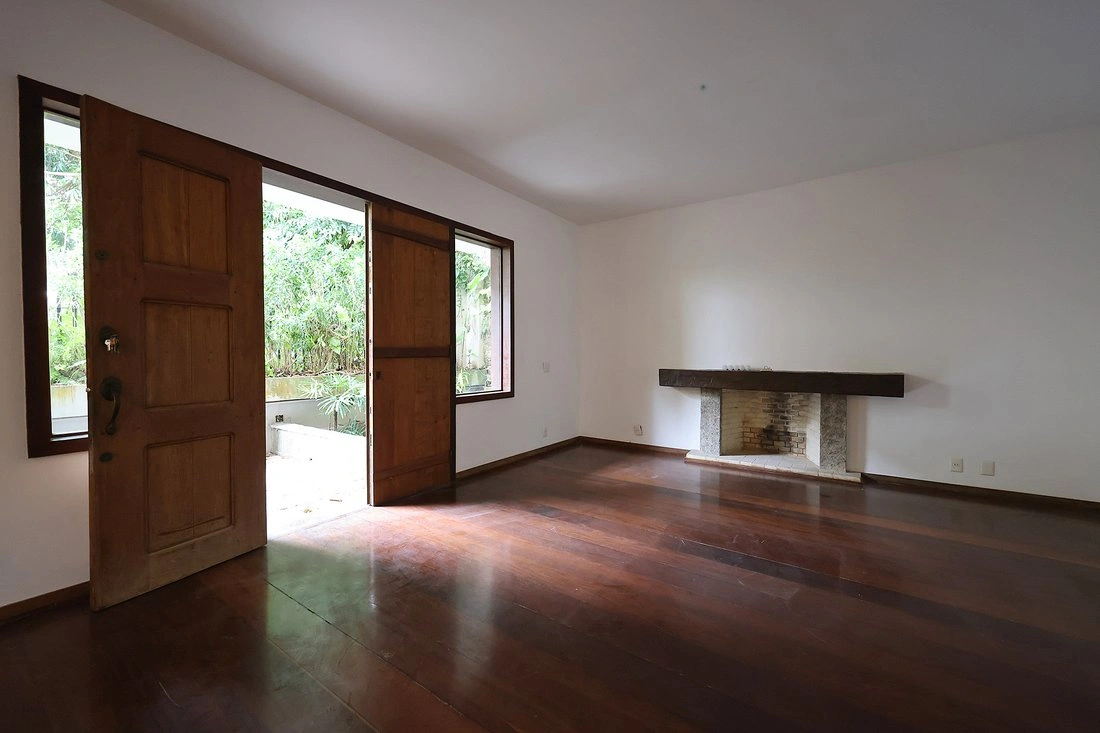 House 600 m2 with terrace in Rio de Janeiro, Brazil