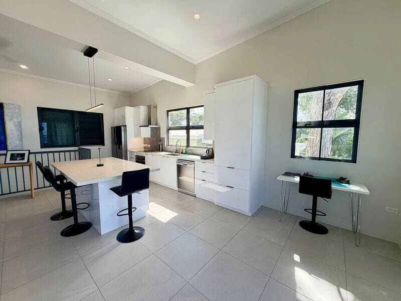 布里奇敦(巴巴多斯)带露台 3+1 房屋