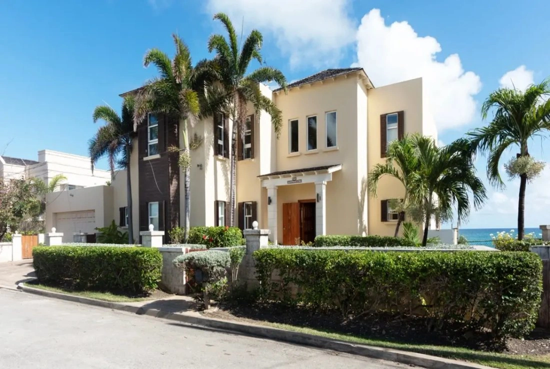 巴巴多斯布里奇敦 6+1 无边泳池别墅