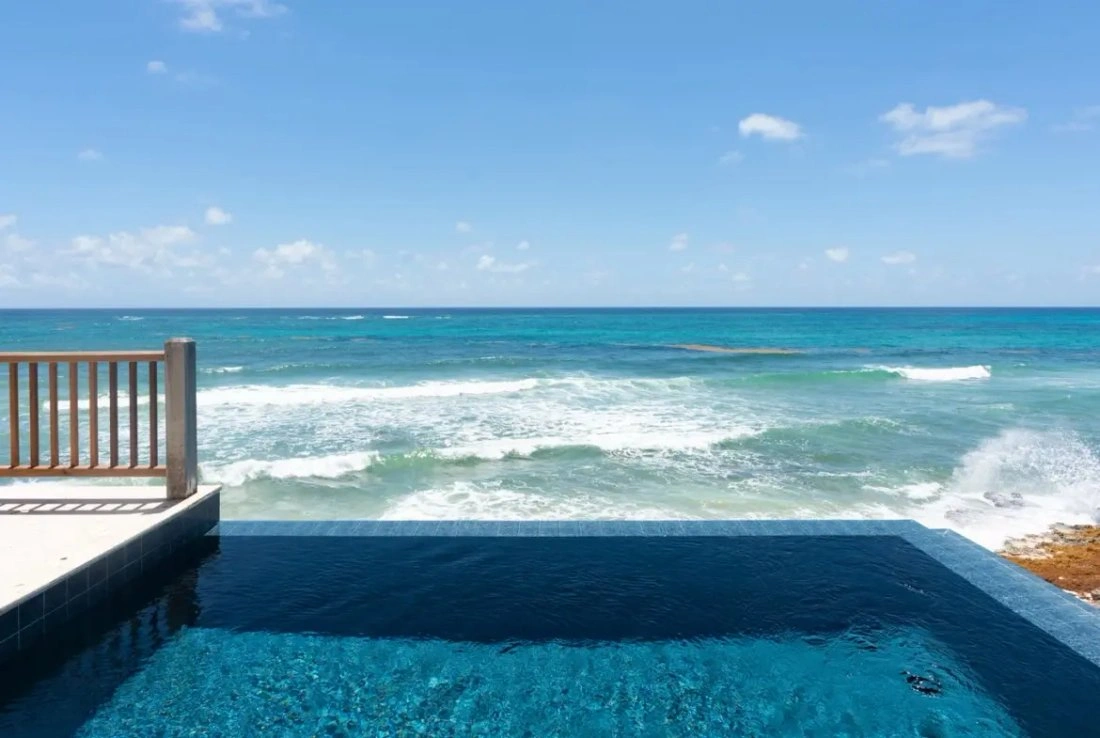 巴巴多斯布里奇敦 6+1 无边泳池别墅