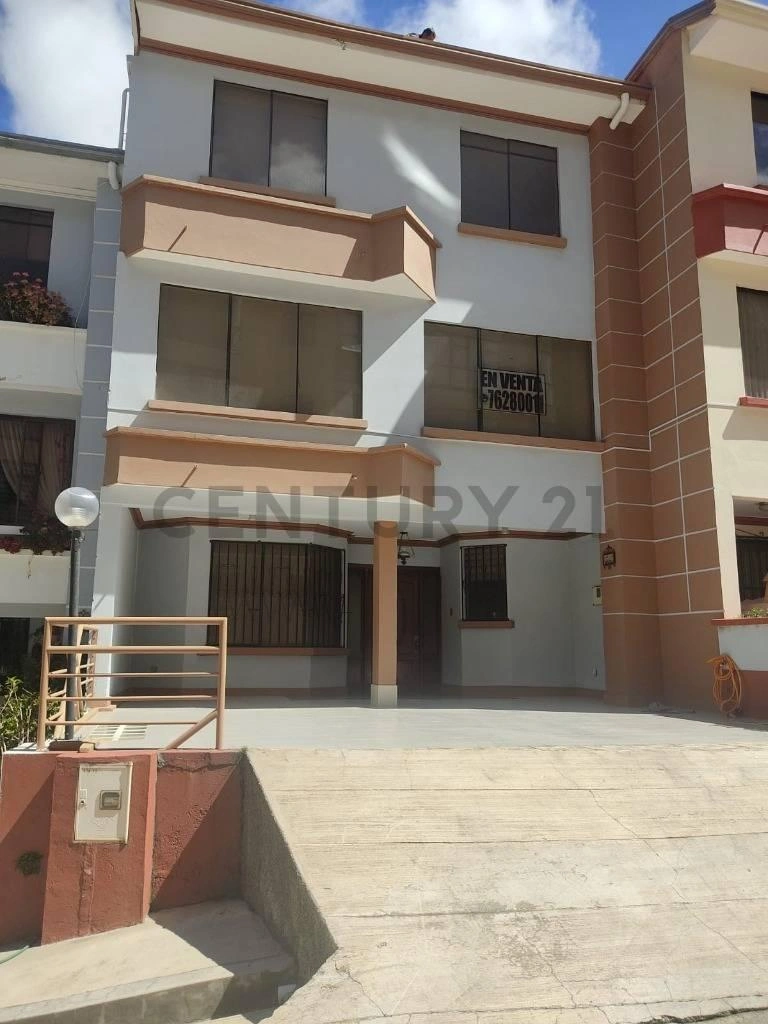 Apartamento 3+1 con seguridad en La Paz, Bolivia