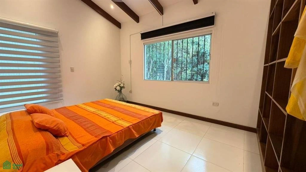 玻利维亚圣克鲁斯德拉塞拉 230 m2 带电梯的房屋